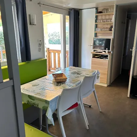 Mobil-home *