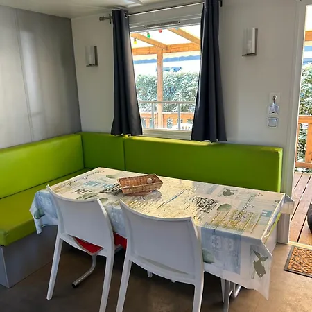 Mobil-home *